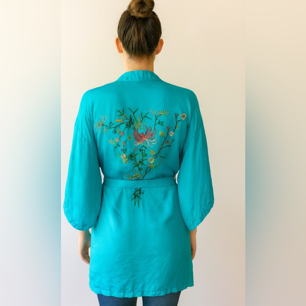 Vintage Golden Dragon Turquoise Blue 100% Silk Kimono Robe Embroidered Floral L